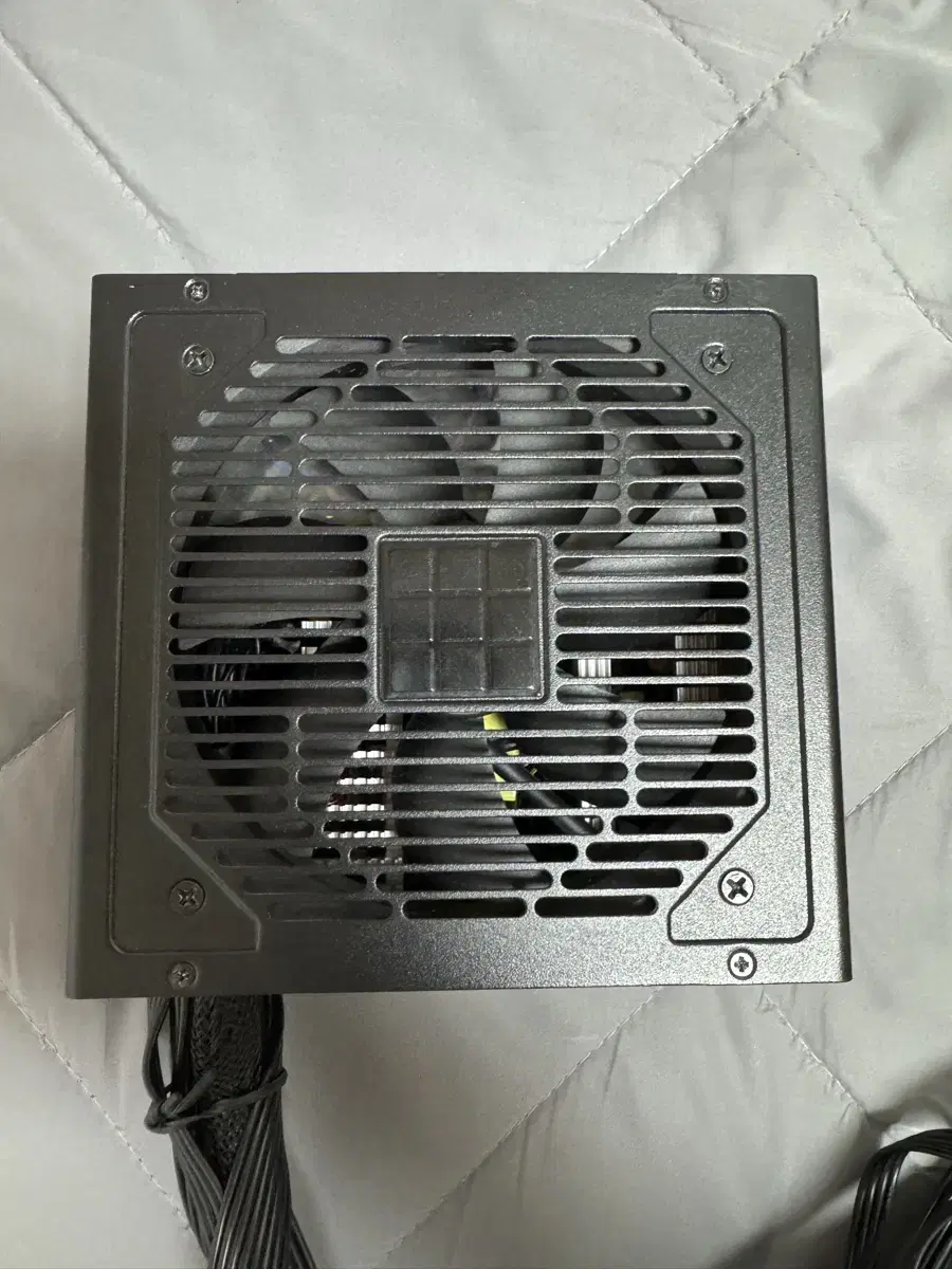 마이크로닉스 클래식 700w 80 plus 파워